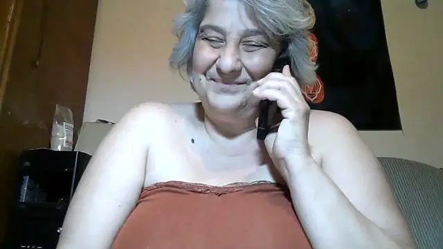 ExquisiteMature webcam