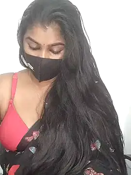Tamil_Azhaghi webcam