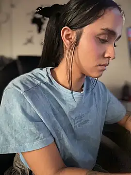 Isabella-Teen webcam