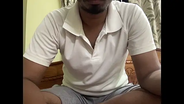 Slave_Aryan webcam