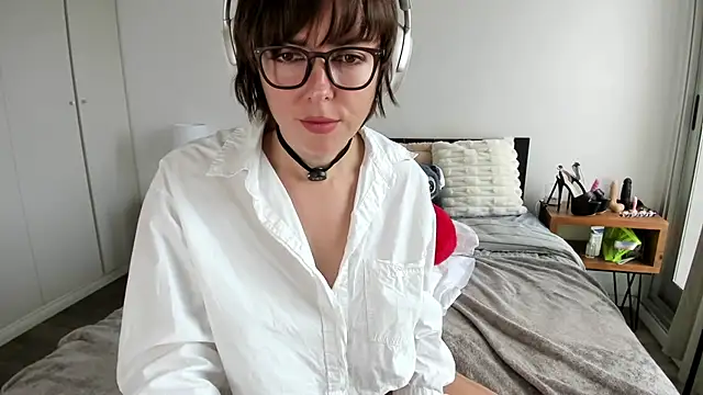 FantasticSonya webcam
