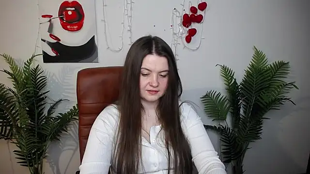MavkaCute webcam