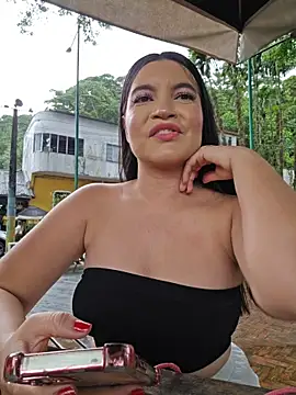 Pretty_Julieta webcam