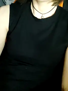 Aashikalaa webcam