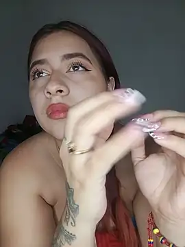 Chloe_Sky_love webcam
