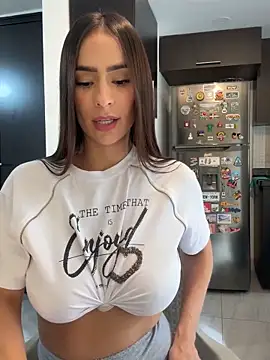 Mau_White