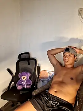 Felix_Asher