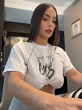 Mau_White webcam