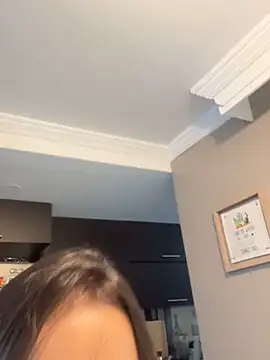 Mau_White webcam