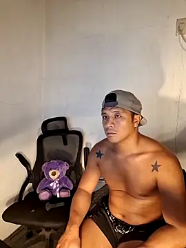 Felix_Asher