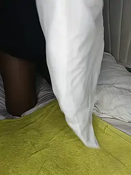 SquirtQueen16 webcam