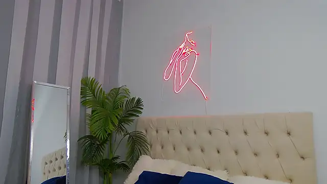 NicoleRosss webcam