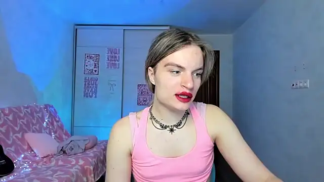 milliKira006 webcam