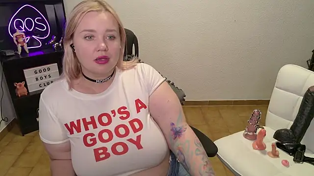 MargotGrey webcam