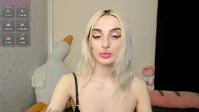 succubantra webcam