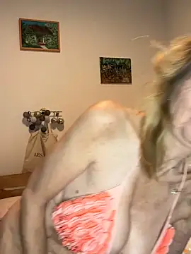 MatureKim webcam