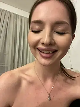 KrisMagnoly webcam