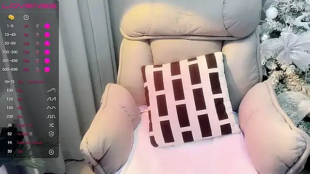 Monica-666888- webcam