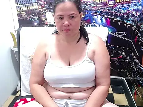 tila_nastyy webcam