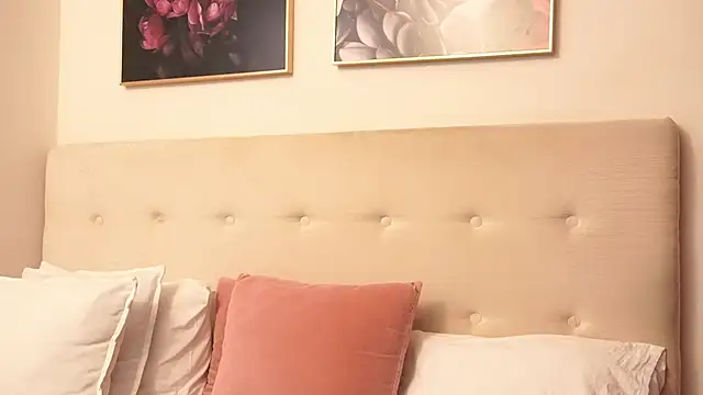 CassieHilton webcam