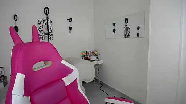 kendall-Jenner live sex cam