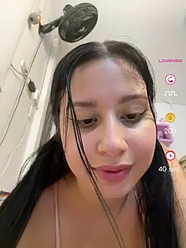lucy_grey25 webcam