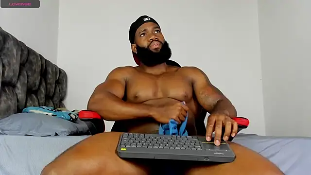 james_musclebbc webcam