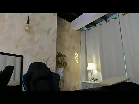 RONNY_COLTON webcam