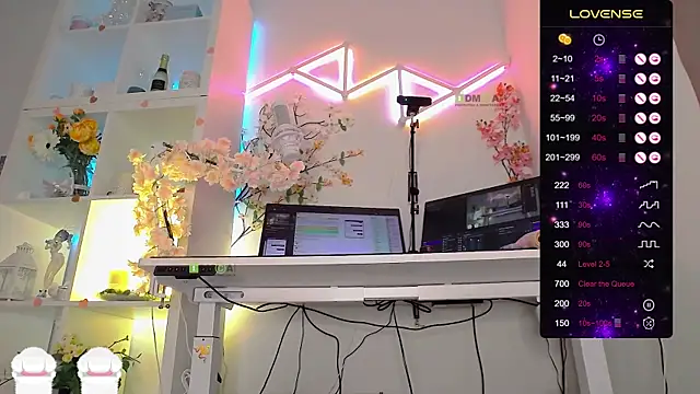 Elena-Marilyn webcam