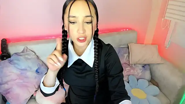 tinysara webcam