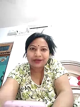 Cute-Janvi20 webcam
