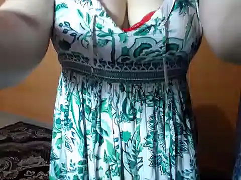 Anika09 webcam