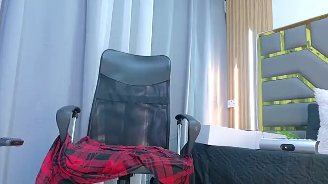 Oliver_bigblack_cock webcam