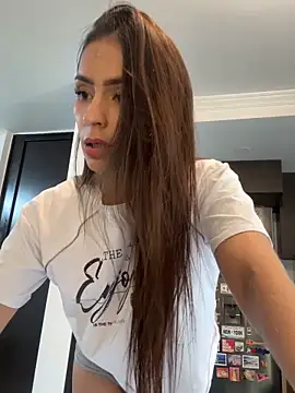 Mau_White webcam