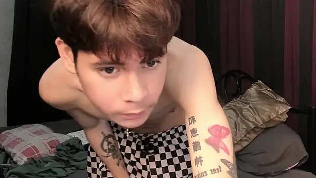 hotfreshdior webcam