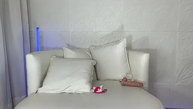 Reyna63 webcam