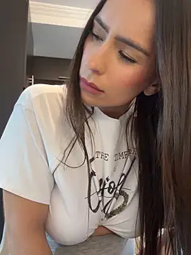 Mau_White webcam