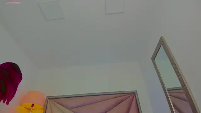 AfroditaVega_ webcam