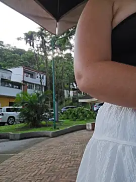 Pretty_Julieta webcam