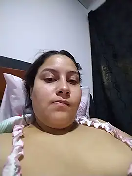 esmeralda_jadees webcam