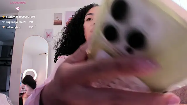 pretty_pettite webcam