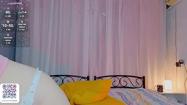 bae_cake_ webcam