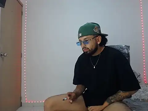 camilorestrepo77 webcam