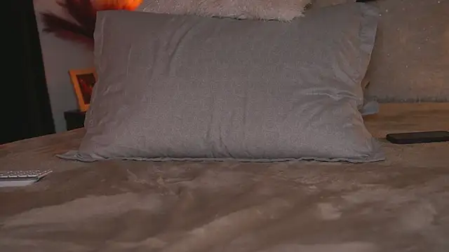 Alyonaqueen_ webcam