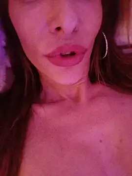 Luna_Kitanna webcam