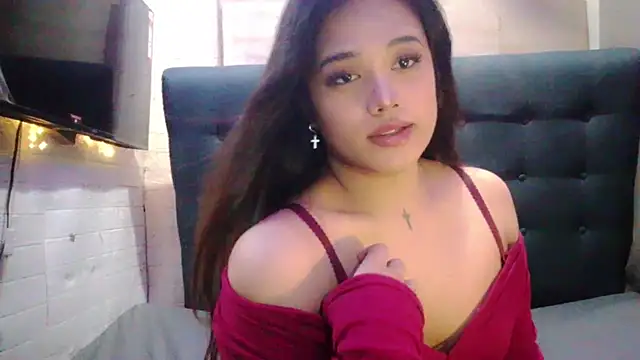 Ur_WifeyMarie webcam