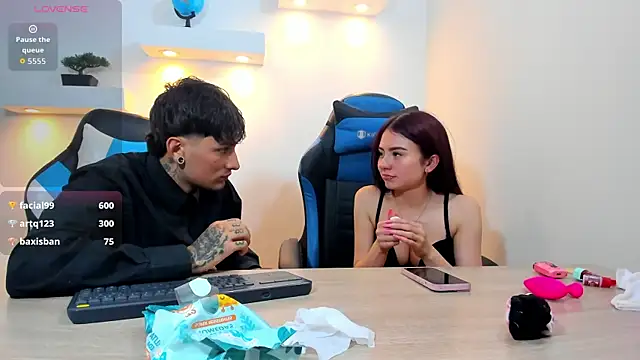Kenji_n_Rousse webcam