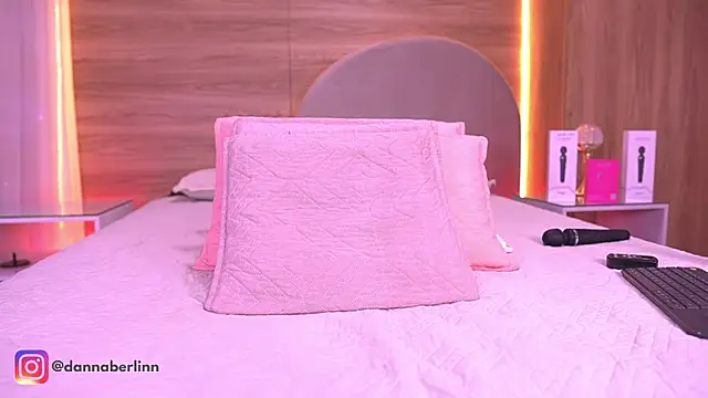 danna_berlin_ webcam