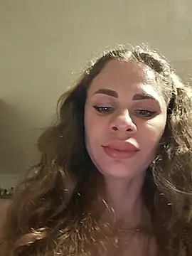 lunadesire01 - LunaDesire01's free webcam - UK Sex Cams