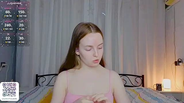 bae_cake_ webcam